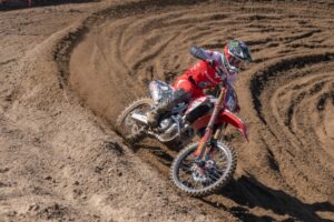 Jeffrey Herlings, pole nelle qualifiche MXGP di Sardegna con la Honda HRC PETRONAS