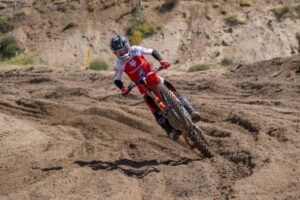 Jeffrey Herlings con la Honda HRC PETRONAS durante la qualifica del MXGP Sardegna