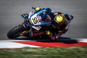 Scuderia Pata Maxus Yamaha al TT Circuit di Assen con la Yamaha R1 per il WorldSBK