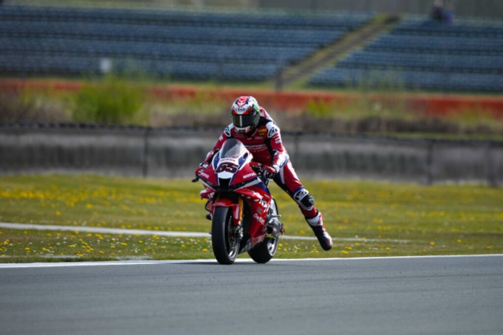 CBR1000RR-R della Honda HRC al TT Circuit di Assen per prove di sviluppo
