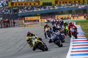 Nicolo Bulega in gara al Round olandese WorldSBK ad Assen