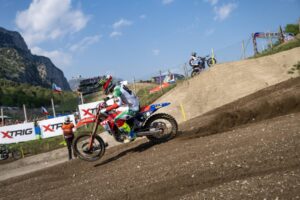 Pilota Honda HRC PETRONAS in azione durante le qualifiche MXGP Trentino 2026 a Pietramurata