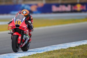 Moto RC213V del team Honda HRC Castrol in azione a Jerez