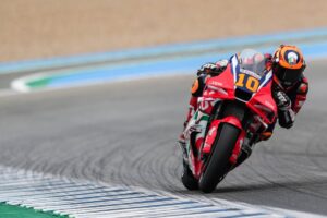 Piloti Honda HRC Castrol a Jerez durante le prove del venerdì