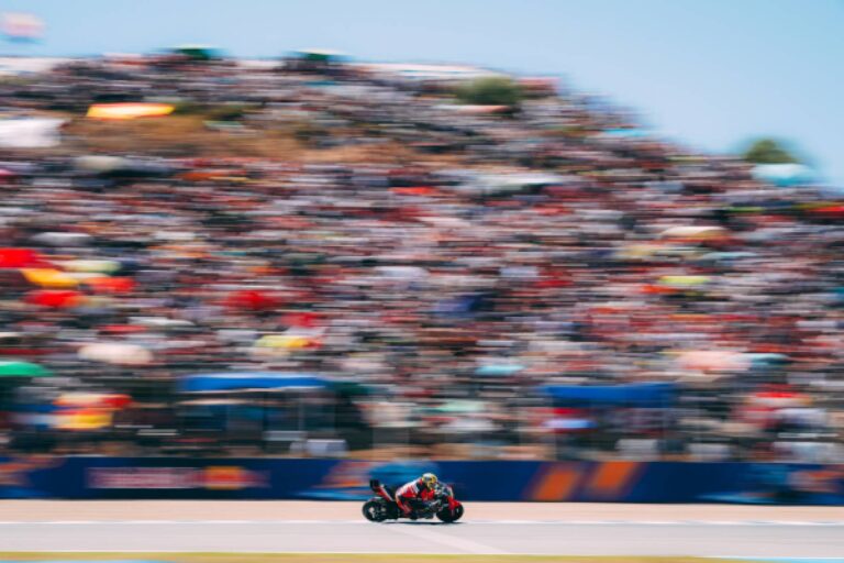Honda HRC Castrol a punti nel caldo rovente di Jerez