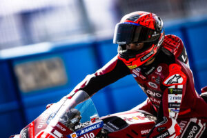 Desmosedici GP con pacchetto aerodinamico testato a Jerez dal Ducati Lenovo Team