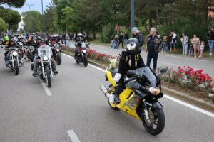 Carl Fogarty alla Biker Fest International 2026, testimonial e giudice del Custom Bike Show