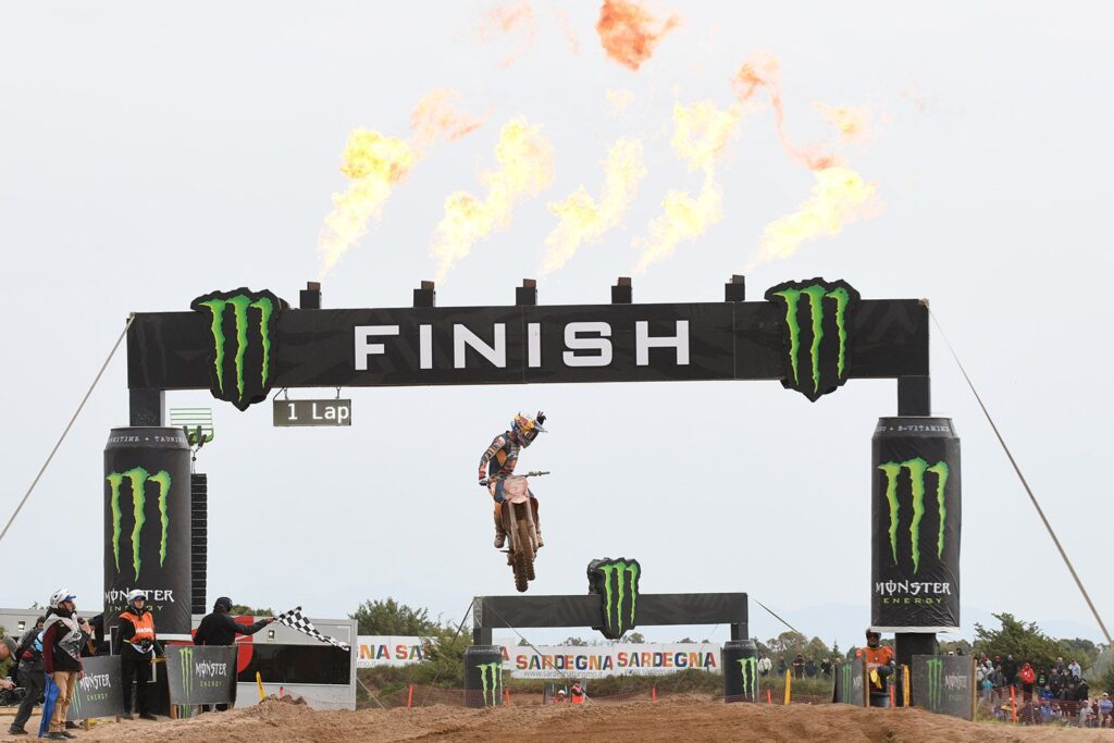 Lucas Coenen su KTM 450 SX-F al GP di Sardegna a Riola Sardo