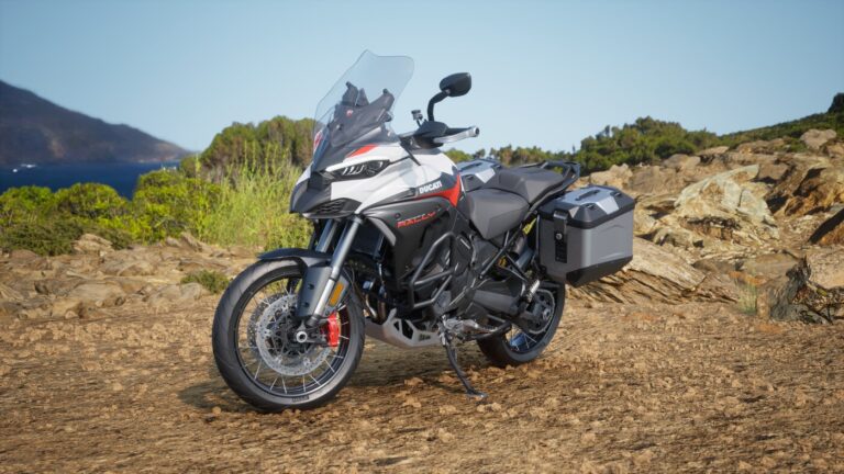 Ducati Multistrada V4 Rally entra nel programma Factory Made