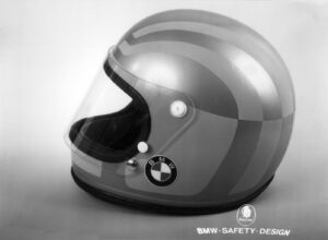 BMW System 8: casco modulare della nuova generazione BMW Motorrad