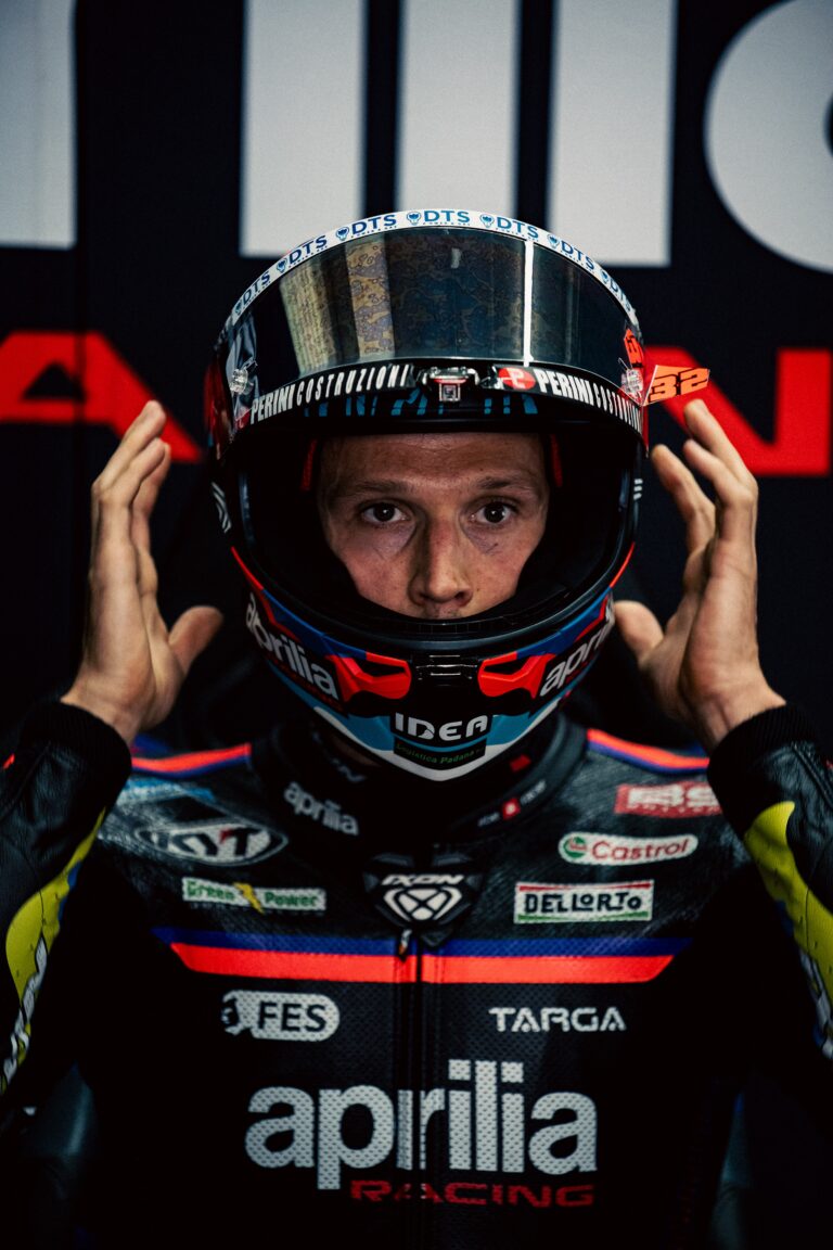 Aprilia Racing, sprint da dimenticare a Jerez tra pioggia e imprevisti
