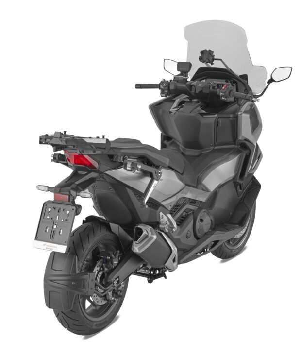 Attacco retraibile GIVI Stealth per borse laterali, versione per Honda Forza 750