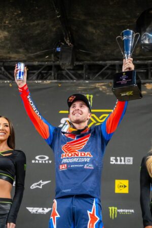 Hunter Lawrence vincitore del Denver Supercross 2026