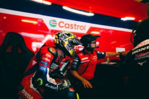Joan Mir e la Honda HRC Castrol durante la Sprint Race di Le Mans