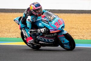 Piloti Moto2 e Moto3 al GP di Francia Le Mans con pneumatici Pirelli
