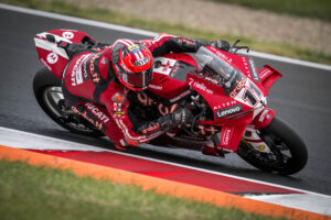 Aruba.it Racing – Ducati al Czech Round WorldSBK con Nicolò Bulega e Iker Lecuona