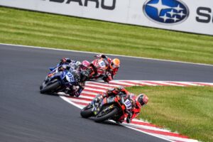 Moto in pista al Round di Most del WorldSBK durante le prove libere