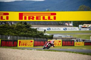 Nicolò Bulega (Ducati) a Most: nuovo record del circuito con gomme Pirelli