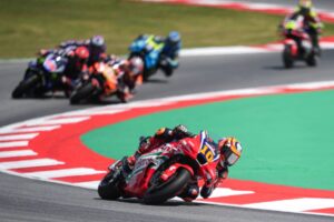Honda RC213V del team HRC Castrol in pista durante la Sprint race GP Catalogna