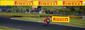 Gomme Pirelli per il Mondiale Superbike con specifiche di gamma SC0 e medium D0922