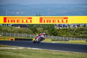 Pneumatici Pirelli SC0 2026 e D0922 per il Mondiale Superbike a Most