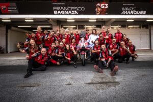 Francesco Bagnaia in gara al GP di Catalunya MotoGP con la Ducati Lenovo Team