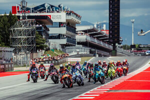 Pedro Acosta sulla RC16 del team Red Bull KTM al Circuit de Barcelona-Catalunya