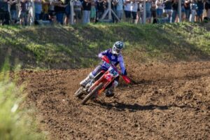 Jeffrey Herlings in qualifica al MXGP di Francia con la Honda HRC PETRONAS