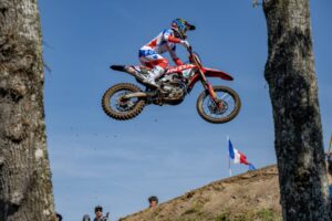 Jeffrey Herlings sulla Honda CRF450RW in qualifica al MXGP Francia