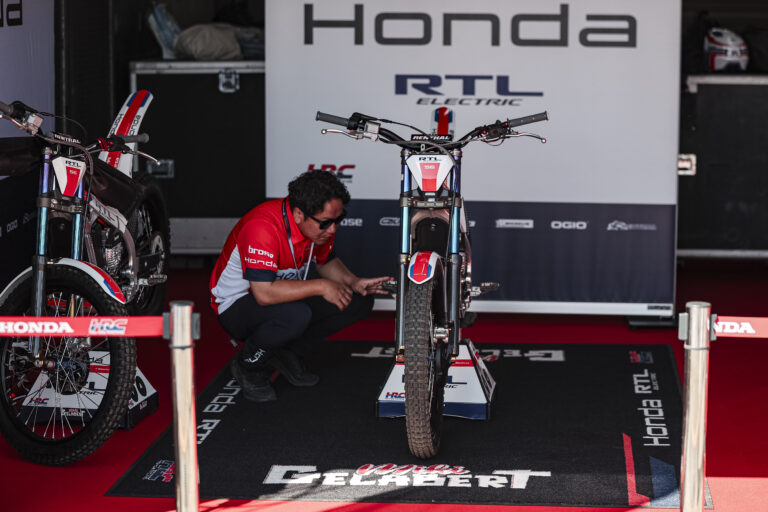 Gelabert e la Honda RTL Electric riscrivono il TrialGP in Giappone