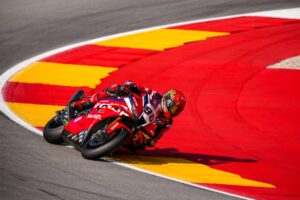 CBR del team Honda HRC in configurazione Superbike al MotorLand Aragón durante il Round WorldSBK