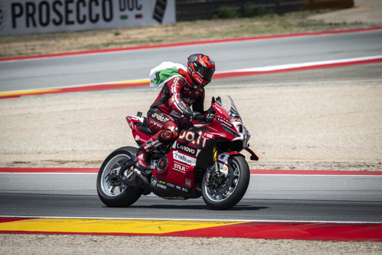 WorldSBK Aragon, Bulega domina e Aruba Ducati fa 13 doppiette di fila