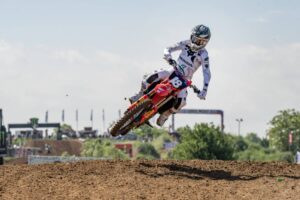 Jeffrey Herlings e la Honda HRC PETRONAS durante le qualifiche al MXGP di Germania