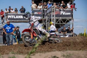 Team Honda HRC PETRONAS a Teutschenthal durante le qualifiche del MXGP di Germania