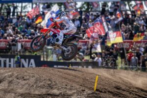 Jeffrey Herlings, pilota Honda HRC PETRONAS, durante le qualifiche del MXGP di Germania a Teutschenthal