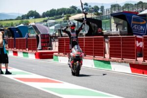 Gare Moto2 e Moto3 al Mugello con mescole Pirelli SCX e SC1 protagoniste dei record