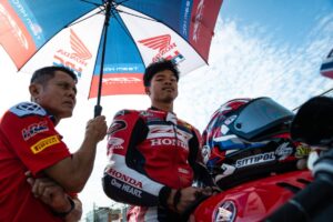 Somkiat Chantra con la Honda HRC CBR1000RR-R durante il weekend del WorldSBK ad Aragón
