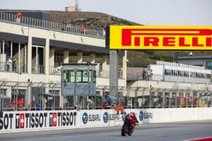 Nicolò Bulega ad Aragón con Ducati e pneumatici Pirelli SC0, protagonista del weekend WorldSBK