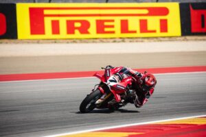 Nicolò Bulega su Ducati al Motorland Aragón, protagonista del weekend dominato con le Pirelli SC0