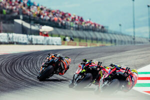 Brad Binder su Red Bull KTM RC16 al Mugello durante il GP d'Italia MotoGP 2026