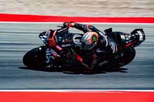 aprilia-a-montmelo_1-2.jpg