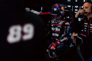aprilia-a-montmelo_4-2.jpg