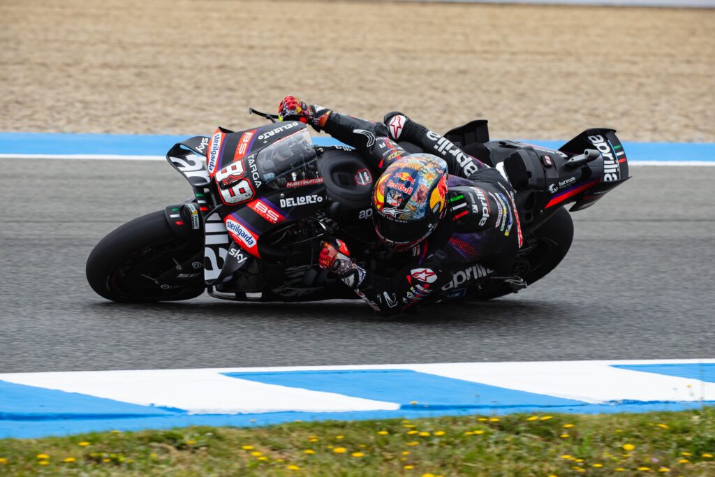 aprilia-le-mans_6.jpg