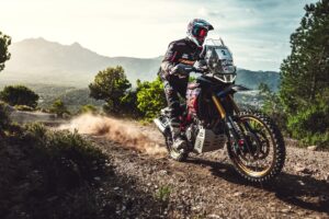 aprilia-tuareg-rally-trionfa-olbia_3.jpg