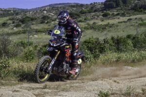 aprilia-tuareg-rally-trionfa-olbia_5.jpg