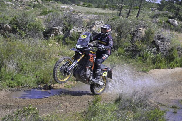 aprilia-tuareg-rally-trionfa-olbia_7.jpg