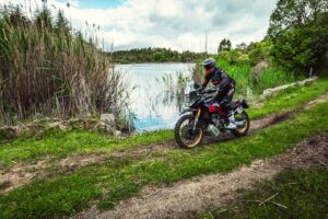 aprilia-tuareg-rally-vittoria-sardegna_3.jpg