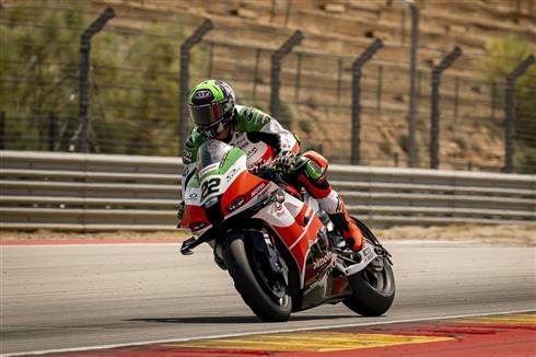 Alex Lowes con la bimota KB4 a MotorLand Aragon nel weekend WorldSBK