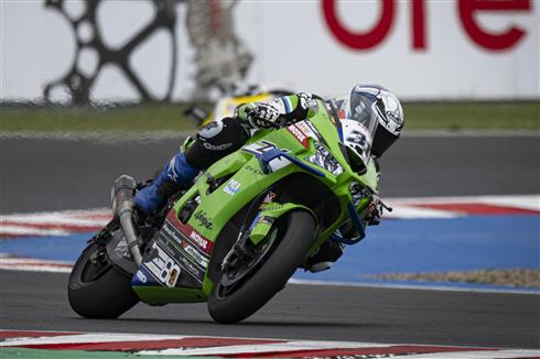 Garrett Gerloff con la Kawasaki Ninja ZX-10RR a Most, quarto posto in Gara 1 del WorldSBK