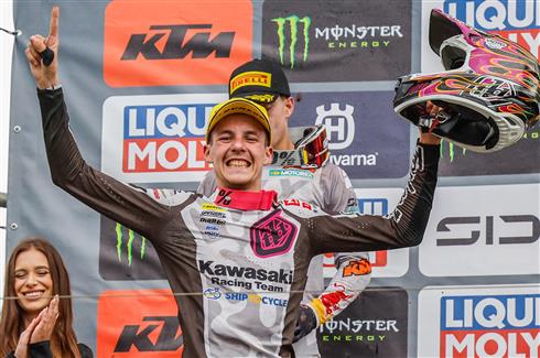 Mathis Valin vincitore a Teutschenthal con la Kawasaki KX250-SR nel Mondiale MX2